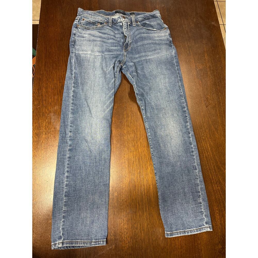 Lucky Brand 410 Athletic Slim Jeans Men 33 Casual Academia Twee Preppy Comfy